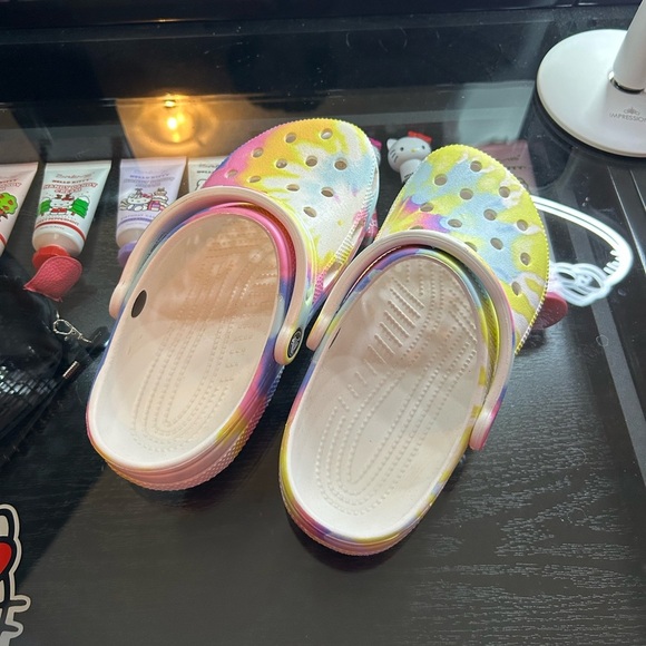 Rainbow Crocs - Picture 2 of 3